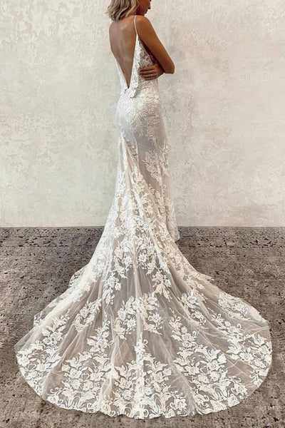 http://www.loveangeldress.com/cdn/shop/products/lace-floral-wedding-gown-with-deep-v-neckline-1_grande.jpg?v=1606902002