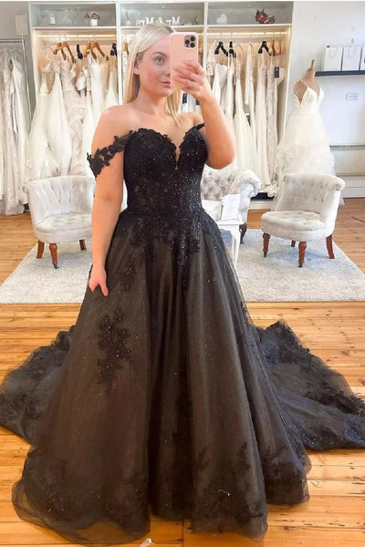 Strapless Short Ball Gown Wedding Dress with Black Lace – loveangeldress