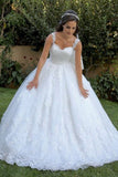 british-style-white-wedding-gown-with-lace-appliqued-train